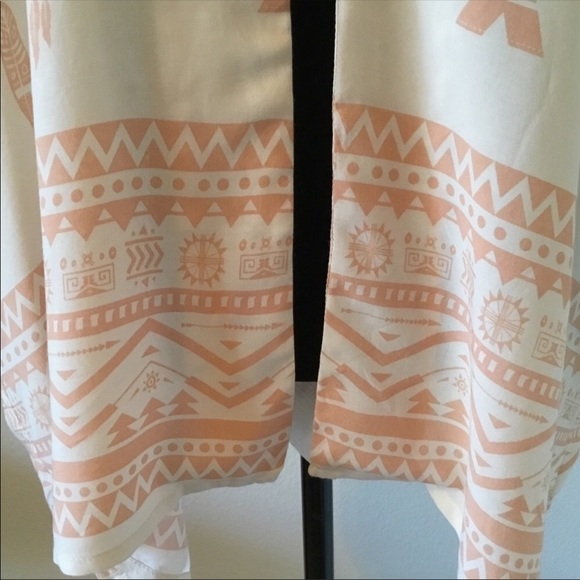 Harlow lightweight Aztec/southwest kimono tan and orange - Picture 3 of 7